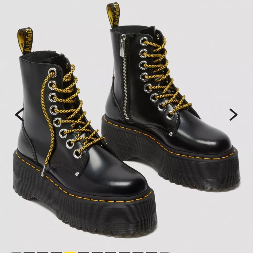 Jadon Max Dr. Martens (size 37)